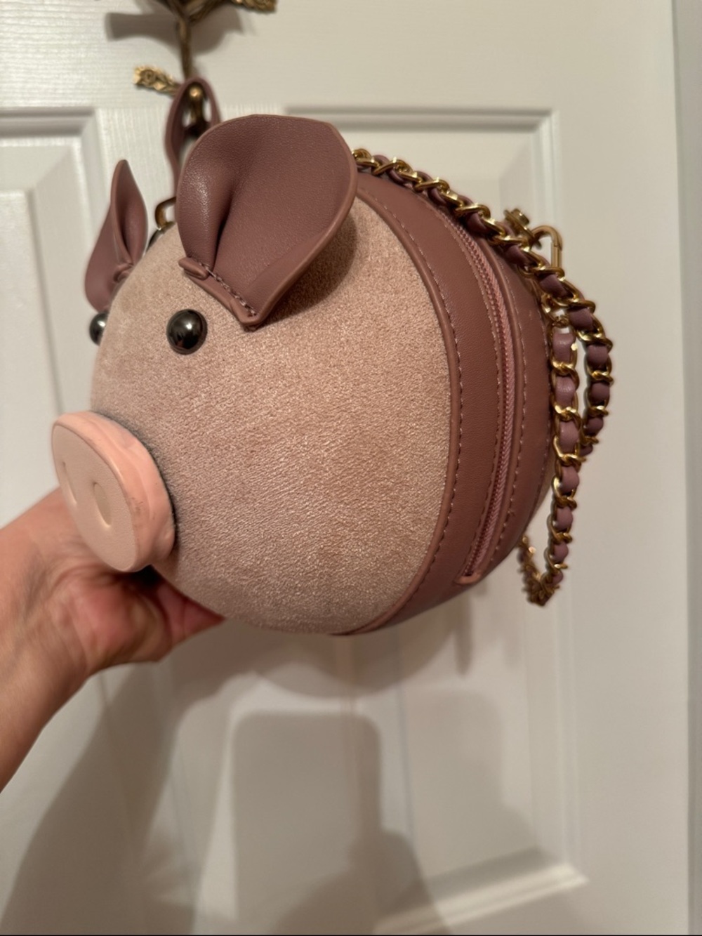 Rare / Round Pigy Face Crossbody Bag in Blush